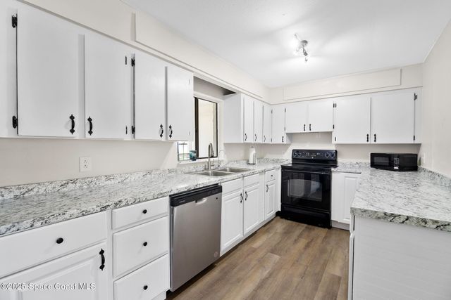 1421 Degroodt Road SW, Palm Bay, FL 32908