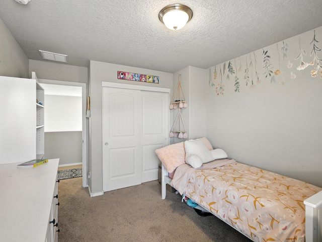 5925 Sandoval Drive NE, Rio Rancho, NM 87144