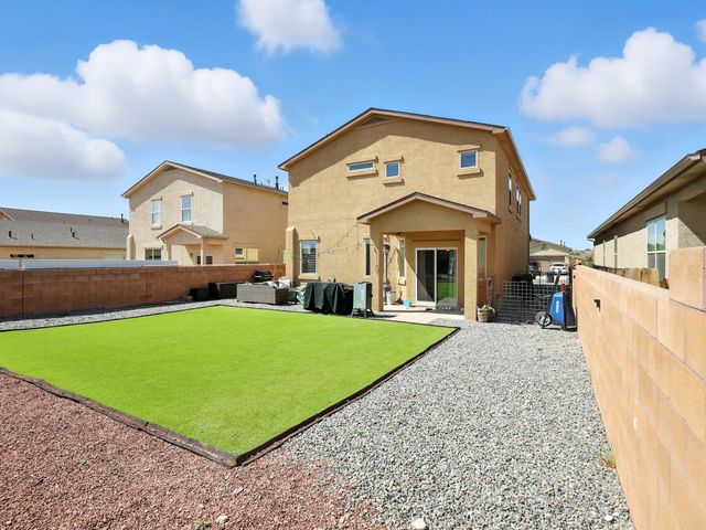 5925 Sandoval Drive NE, Rio Rancho, NM 87144