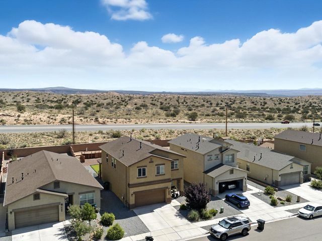 5925 Sandoval Drive NE, Rio Rancho, NM 87144