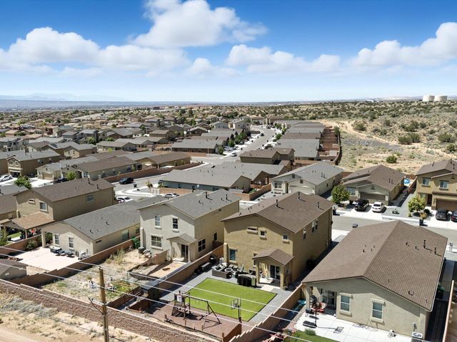 5925 Sandoval Drive NE, Rio Rancho, NM 87144