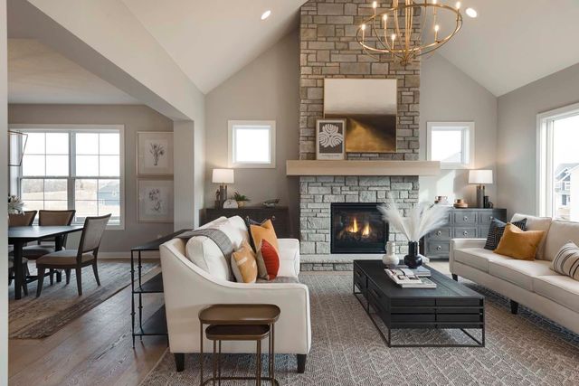 6513 Timber Arch Drive, Chaska, MN 55318