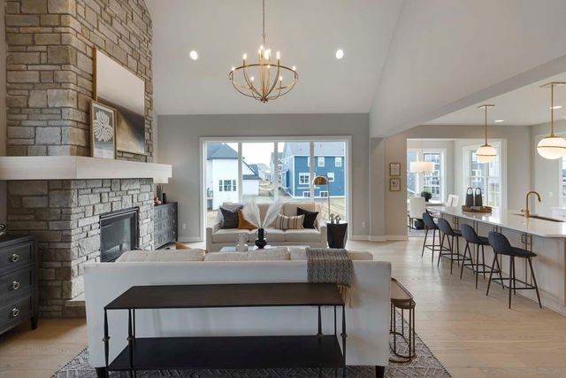 6513 Timber Arch Drive, Chaska, MN 55318