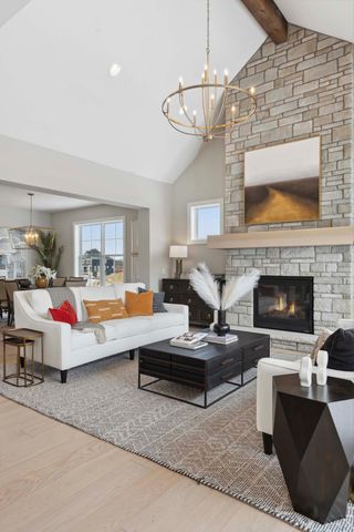 6513 Timber Arch Drive, Chaska, MN 55318