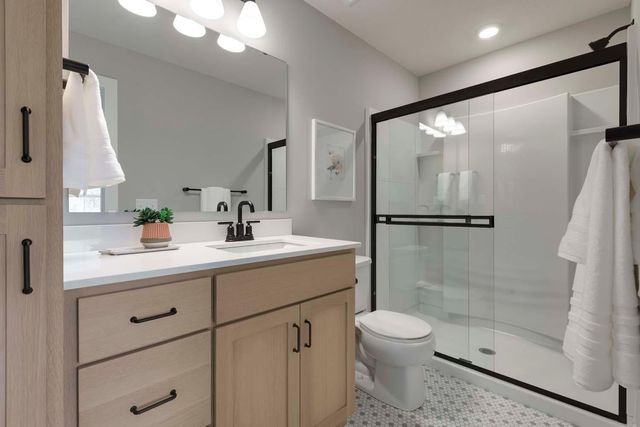 6513 Timber Arch Drive, Chaska, MN 55318