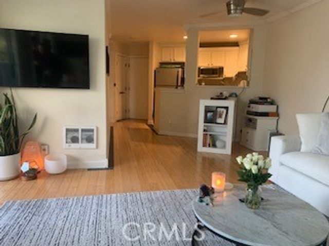 620 The Village 107, Redondo Beach, CA 90277