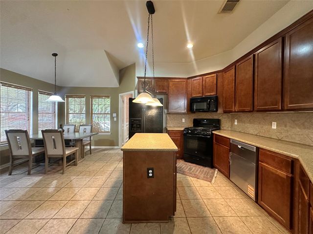 19327 Gallatin Lane, Tomball, TX 77377