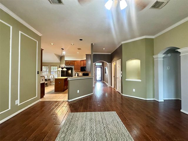19327 Gallatin Lane, Tomball, TX 77377