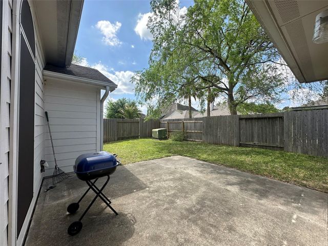 19327 Gallatin Lane, Tomball, TX 77377