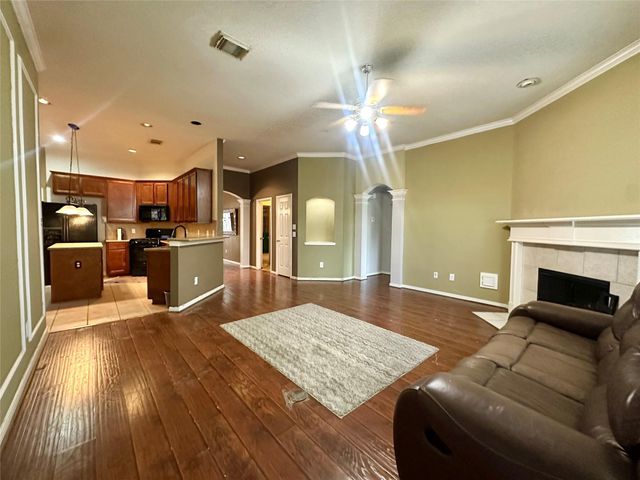19327 Gallatin Lane, Tomball, TX 77377