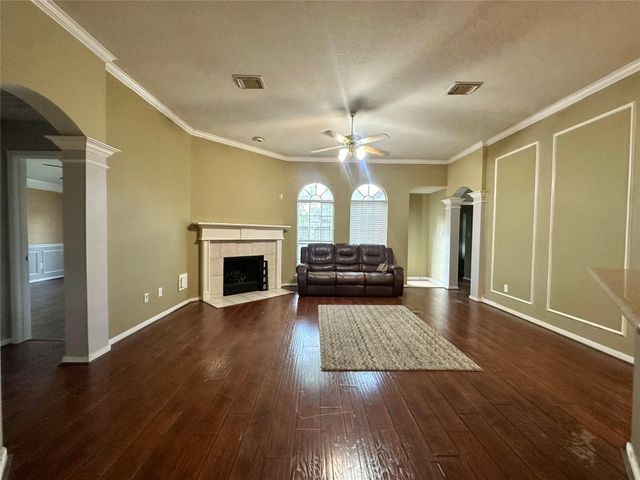 19327 Gallatin Lane, Tomball, TX 77377