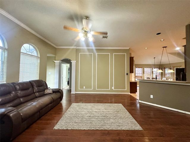 19327 Gallatin Lane, Tomball, TX 77377