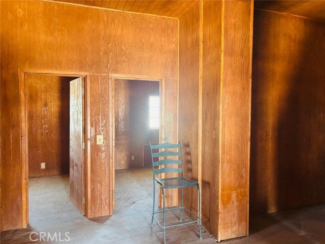 11690 Camp Rock Rd, Lucerne Valley, CA 92356