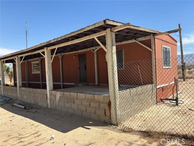 11690 Camp Rock Rd, Lucerne Valley, CA 92356