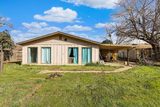 1434 Hemlock Avenue, Anderson, CA 96007