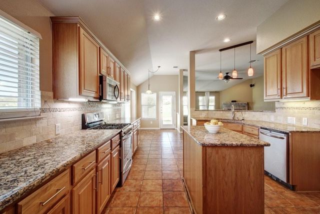 19704 Vilamoura ST, Pflugerville, TX 78660