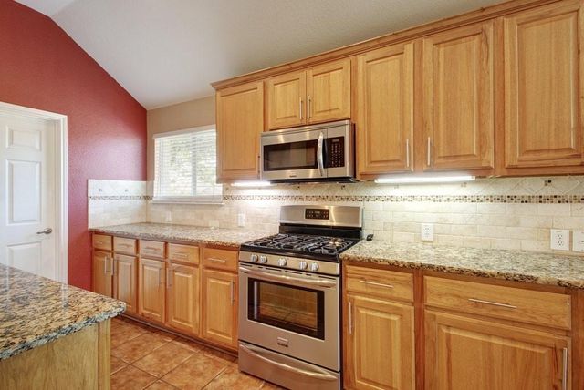 19704 Vilamoura ST, Pflugerville, TX 78660