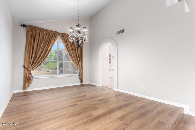 1367 E DESERT FLOWER Lane, Phoenix, AZ 85048