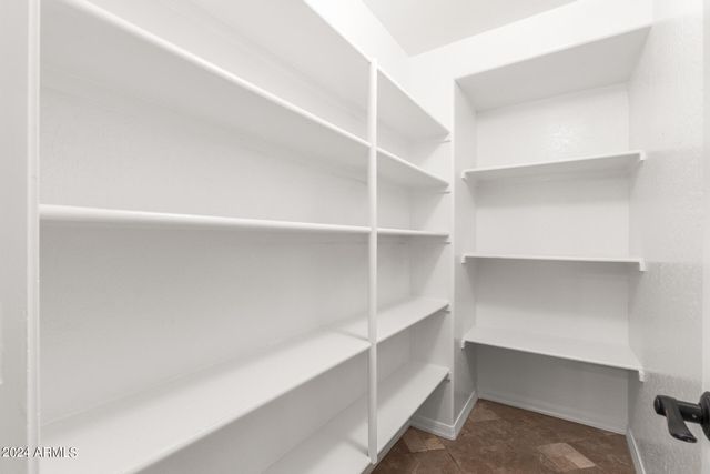 1367 E DESERT FLOWER Lane, Phoenix, AZ 85048