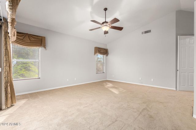 1367 E DESERT FLOWER Lane, Phoenix, AZ 85048