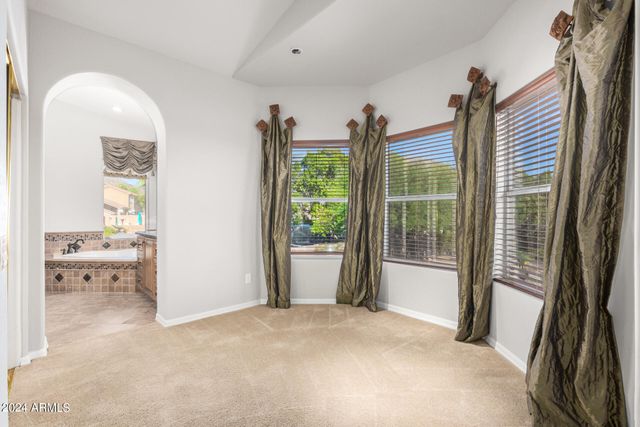 1367 E DESERT FLOWER Lane, Phoenix, AZ 85048