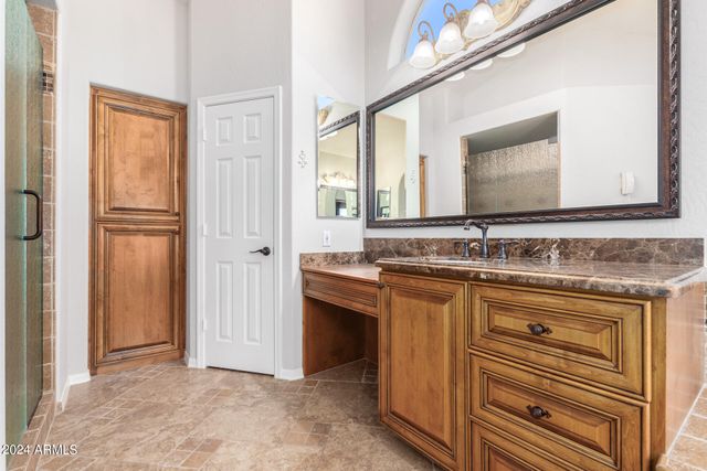 1367 E DESERT FLOWER Lane, Phoenix, AZ 85048