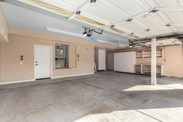 1367 E DESERT FLOWER Lane, Phoenix, AZ 85048