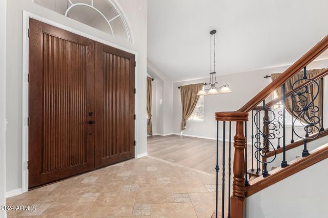 1367 E DESERT FLOWER Lane, Phoenix, AZ 85048