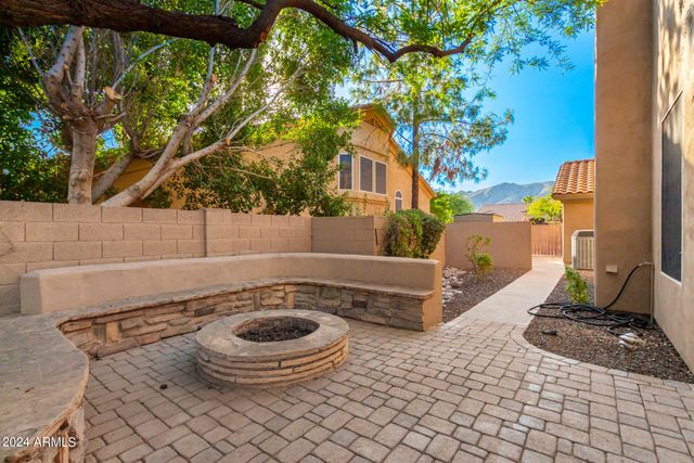 1367 E DESERT FLOWER Lane, Phoenix, AZ 85048