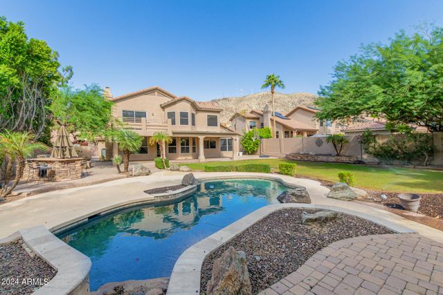 1367 E DESERT FLOWER Lane, Phoenix, AZ 85048