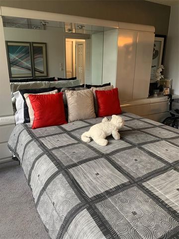 1400 Saint Charles 313, Pembroke Pines, FL 33026