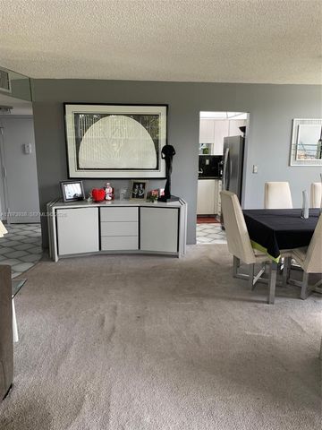 1400 Saint Charles 313, Pembroke Pines, FL 33026