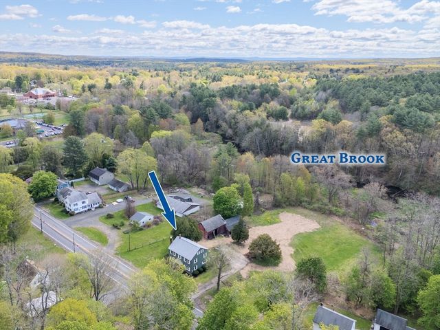 434 College Hwy, Southwick, MA 01077