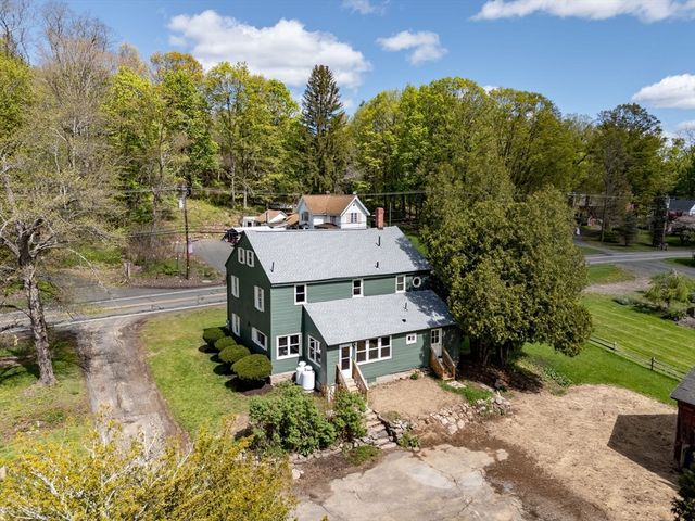 434 College Hwy, Southwick, MA 01077
