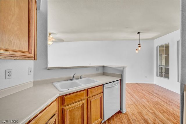 7147 Durango 308, Las Vegas, NV 89113
