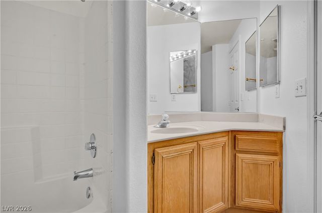 7147 Durango 308, Las Vegas, NV 89113