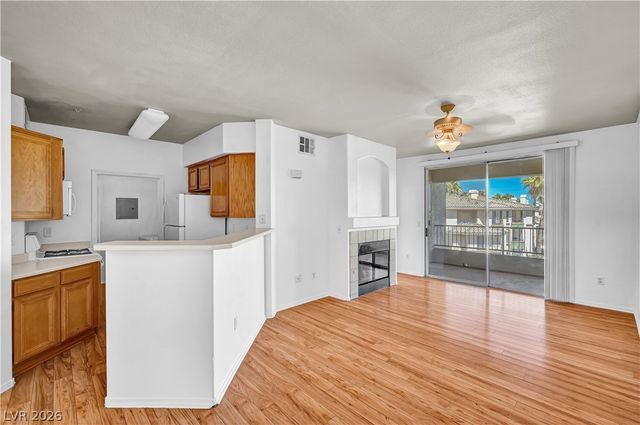 7147 Durango 308, Las Vegas, NV 89113