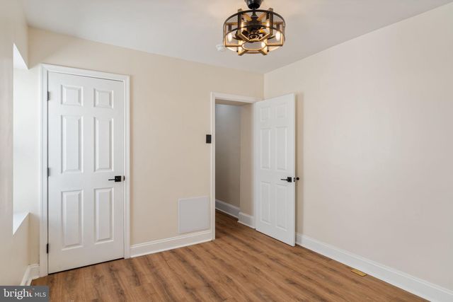 856 PERKIOMEN ST, Philadelphia, PA 19130