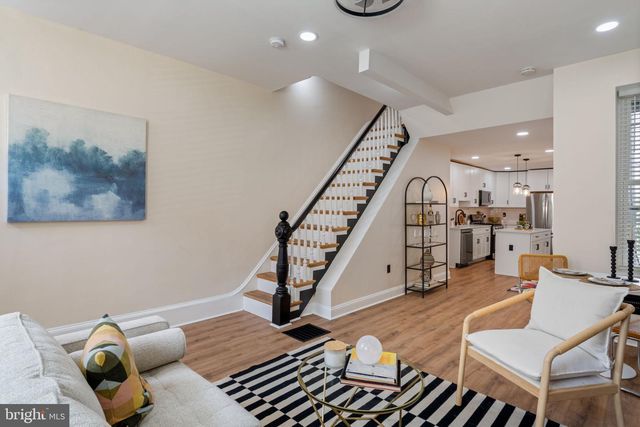 856 PERKIOMEN ST, Philadelphia, PA 19130