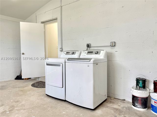 8820 SW 85th St, Miami, FL 33173