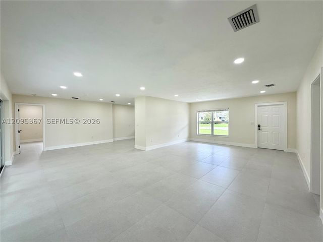 8820 SW 85th St, Miami, FL 33173