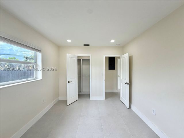 8820 SW 85th St, Miami, FL 33173