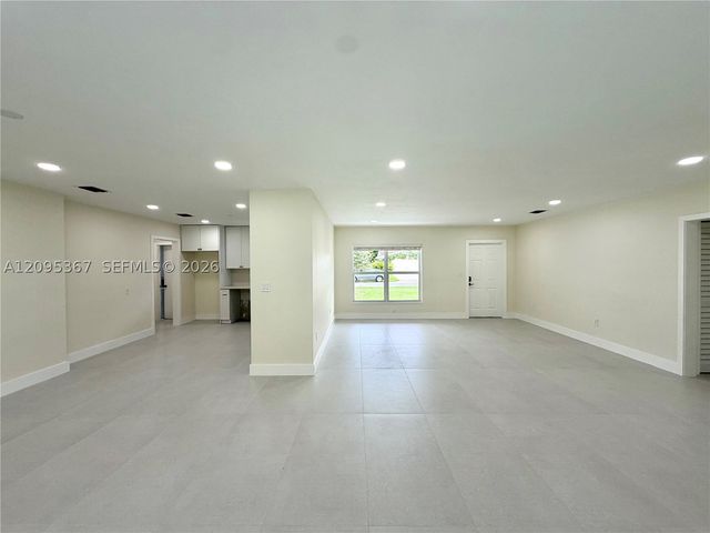 8820 SW 85th St, Miami, FL 33173