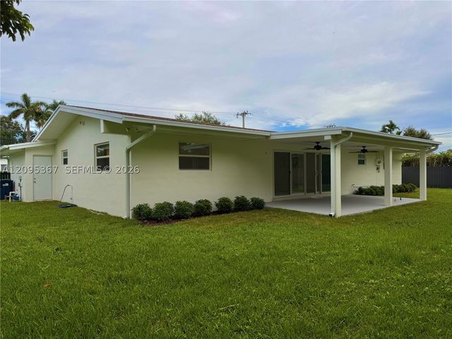 8820 SW 85th St, Miami, FL 33173