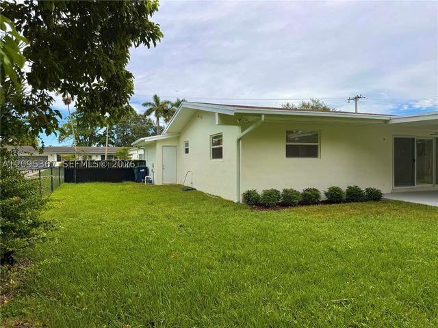 8820 SW 85th St, Miami, FL 33173
