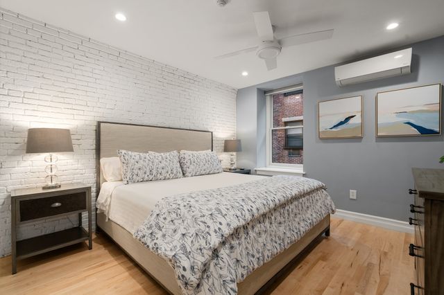 80 Commercial St 2, Boston, MA 02109