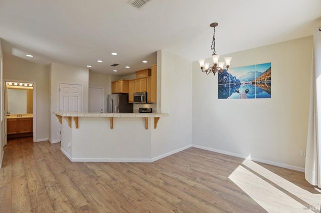 2206 Cox Ln, Fairfield, CA 94533