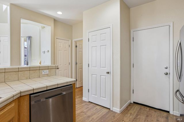 2206 Cox Ln, Fairfield, CA 94533