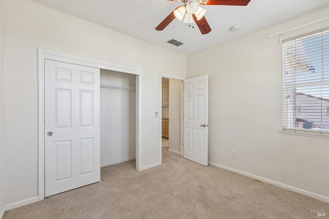 2206 Cox Ln, Fairfield, CA 94533