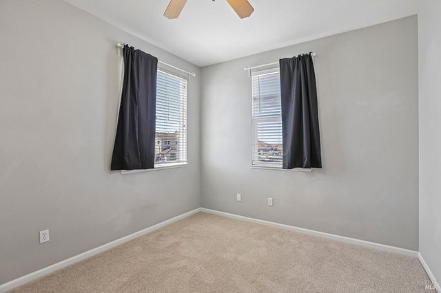 2206 Cox Ln, Fairfield, CA 94533